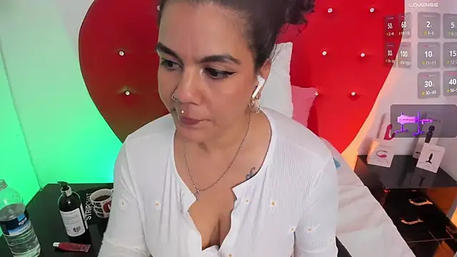 nicolette rock online show from 02-25-26, 11:53