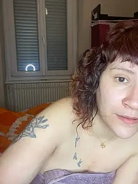 callmelouve online show from 02-25-25, 05:36