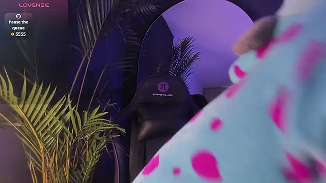 Lucas eevans online show from 10-23-25, 12:59