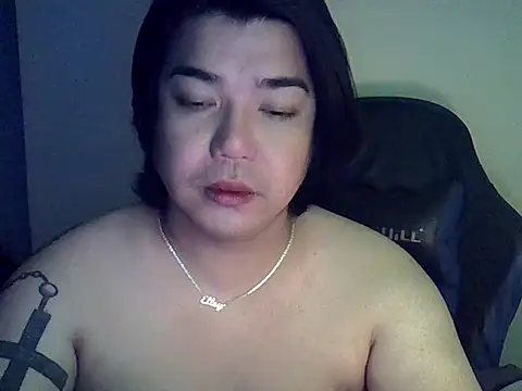 StrawberryWine07 online show from 04-29-26, 05:00