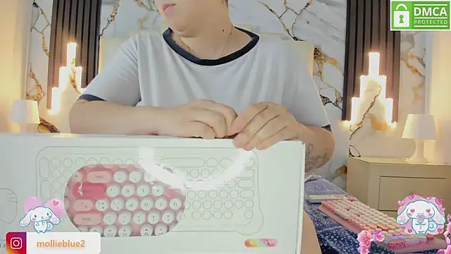 mollieblue69 online show from 03-13-25, 04:12