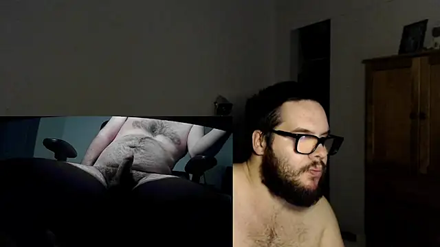 Snapshot of fck_boy123 chatting on 01-08-25, 08:27 fck boy123 online show from 01-08-25, 08:27