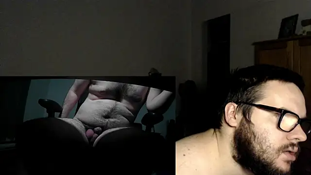 Snapshot of fck_boy123 chatting on 01-14-25, 06:02 fck boy123 online show from 01-14-25, 06:02