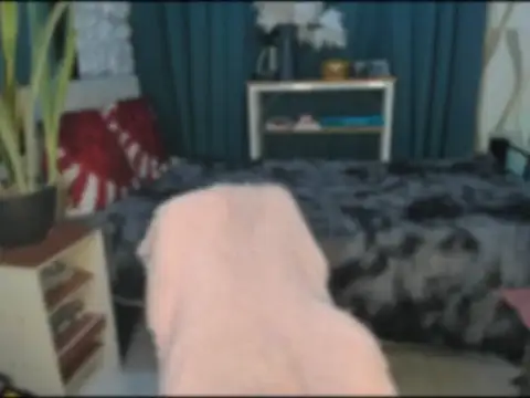 Laura yourhottestbabe123 online show from 01-11-26, 12:43