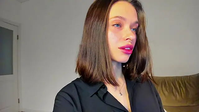 Kossie  online show from 11-24-25, 08:30