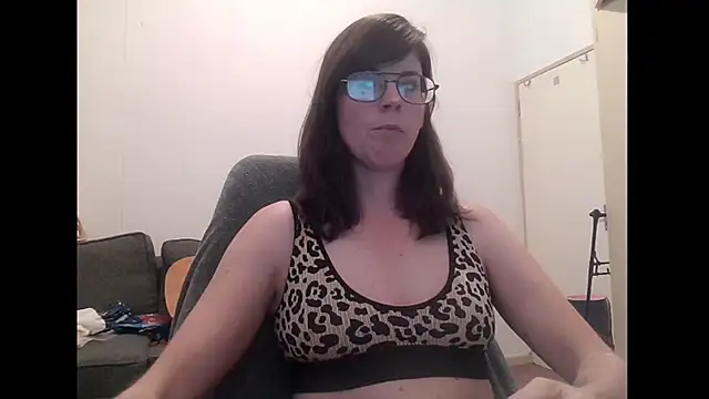 Snapshot of SavannaGirly chatting on 01-12-26, 07:46 SavannaGirly online show from 01-12-26, 07:46