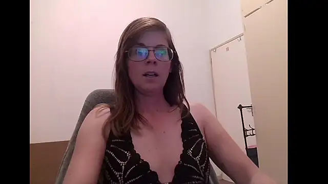 SavannaGirly online show from 05-05-26, 04:37