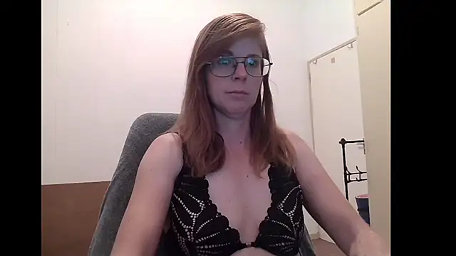 Snapshot of SavannaGirly chatting on 05-20-26, 06:52 SavannaGirly online show from 05-20-26, 06:52