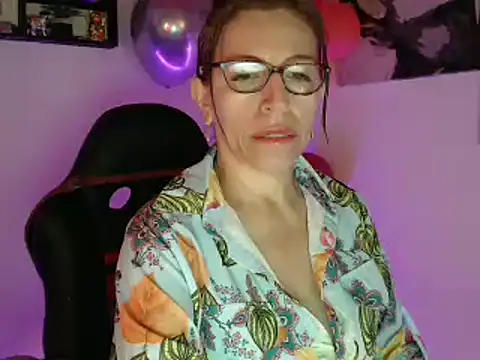 Chayla Ruiz online show from 02-27-25, 01:17