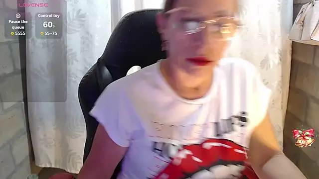 Chayla Ruiz online show from 03-01-26, 09:28