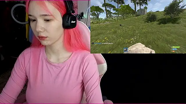 Maya Viola online show from 10-28-25, 05:55