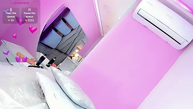 Snapshot of MelanyAlejandra chatting on 03-14-26, 05:02 MelanyAlejandra online show from 03-14-26, 05:02