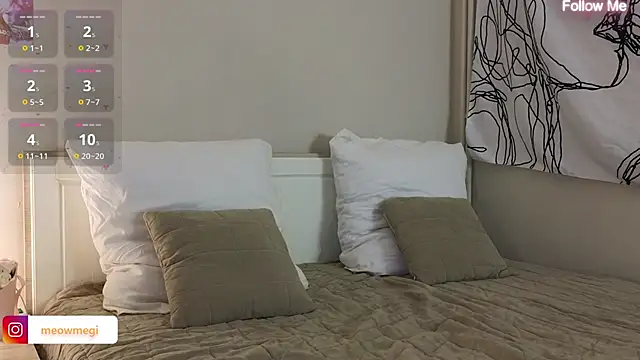 Snapshot of LisaSweetie chatting on 12-21-24, 09:25 LisaSweetie online show from 12-21-24, 09:25