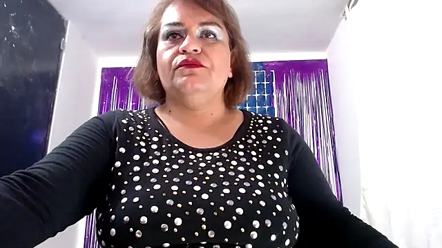 Snapshot of NAILAH_SANZ chatting on 12-22-24, 02:17 NAILAH SANZ online show from 12-22-24, 02:17