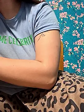 Snapshot of NansyyyaLiannkkaasssssa78 chatting on 12-03-25, 07:45 NansyyyaLiannkkaasssssa78 online show from 12-03-25, 07:45