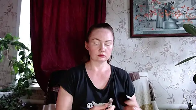 EmilyDoth online show from 07-16-26, 09:26
