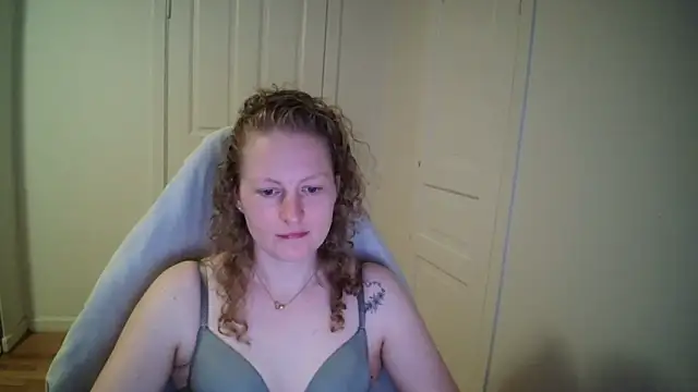 Girlnina-1995 online show from 03-24-26, 11:04