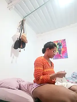 Bigassmommy x online show from 04-28-26, 01:16