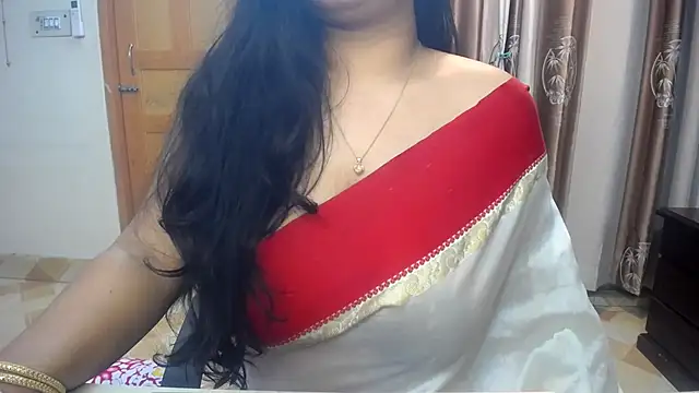 Snapshot of lady_maeda_ chatting on 01-17-25, 08:55 lady maeda  online show from 01-17-25, 08:55