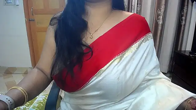 Snapshot of lady_maeda_ chatting on 02-22-25, 05:24 lady maeda  online show from 02-22-25, 05:24