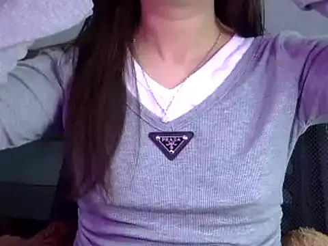 Bee 2k online show from 01-13-25, 05:23