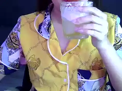 Bee 2k online show from 11-04-25, 04:44