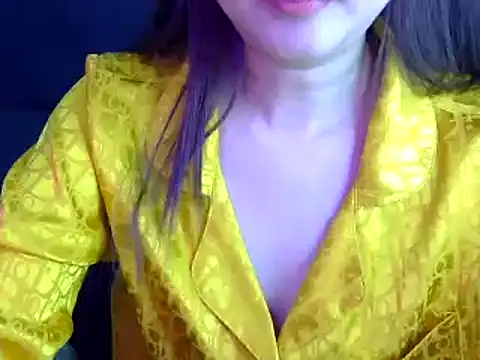 Bee 2k online show from 11-15-25, 04:54