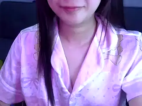 Bee 2k online show from 06-24-26, 04:33