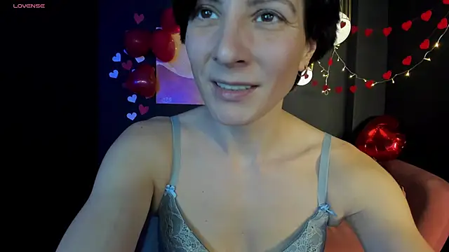 LorenDaze online show from 02-15-25, 05:07