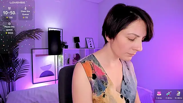 LorenDaze online show from 07-22-26, 02:09