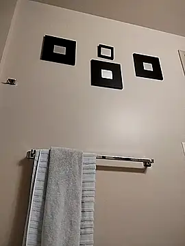 eatmeplease44 online show from 01-09-26, 10:44