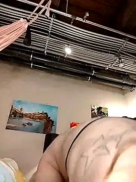 eatmeplease44 online show from 04-19-26, 07:05