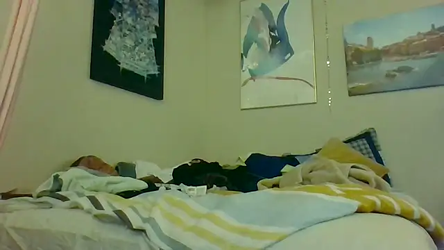 eatmeplease44 online show from 06-04-26, 03:56