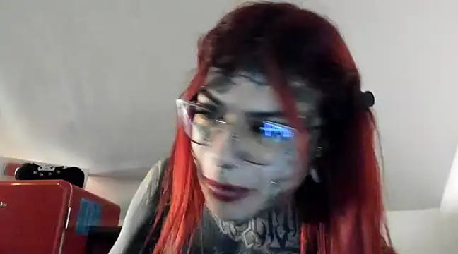 Snapshot of tamarapervert chatting on 01-28-25, 12:57 tamarapervert online show from 01-28-25, 12:57