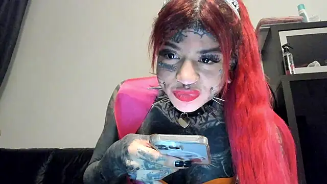 Snapshot of tamarapervert chatting on 02-13-25, 05:01 tamarapervert online show from 02-13-25, 05:01