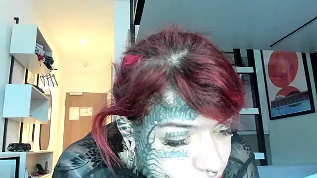 Snapshot of tamarapervert chatting on 02-19-25, 01:39 tamarapervert online show from 02-19-25, 01:39