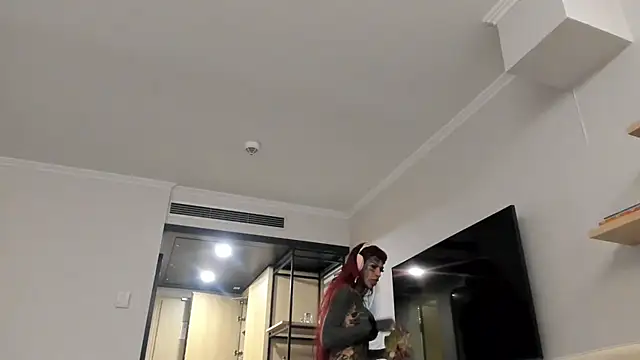 Snapshot of tamarapervert chatting on 09-24-25, 11:19 tamarapervert online show from 09-24-25, 11:19