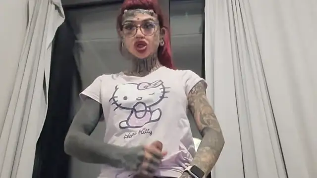 Snapshot of tamarapervert chatting on 11-07-25, 12:54 tamarapervert online show from 11-07-25, 12:54