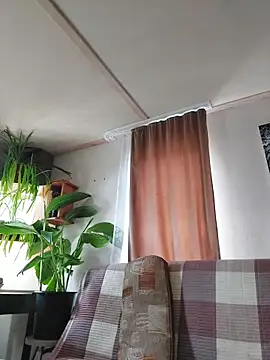 IrmaRose online show from 04-28-26, 05:45