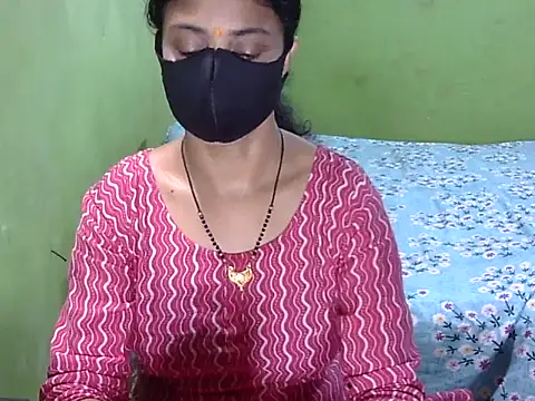 Snapshot of Indian_Horny_Wife chatting on 05-15-26, 03:02 Indian Horny Wife online show from 05-15-26, 03:02
