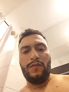Lmfit online show from 04-25-26, 06:16