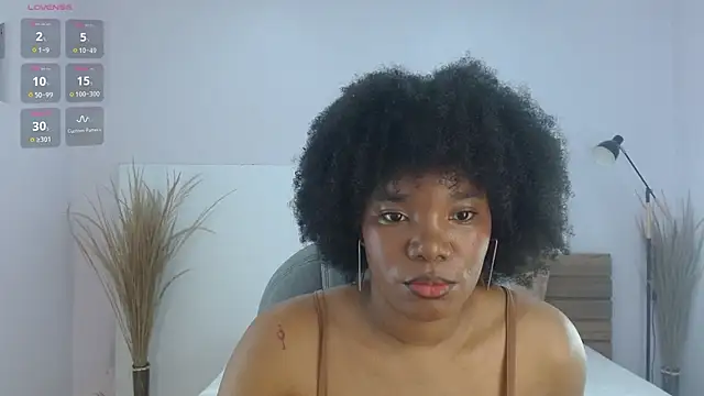 Snapshot of kimara_lion chatting on 06-17-26, 03:53 kimara lion online show from 06-17-26, 03:53