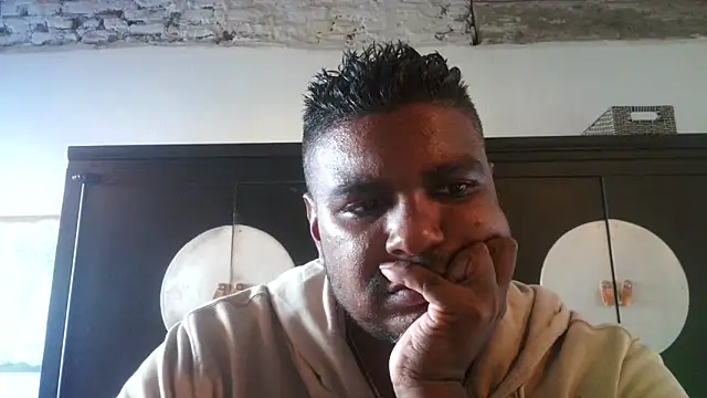 Bandusrilankasexymen online show from 09-15-25, 01:33