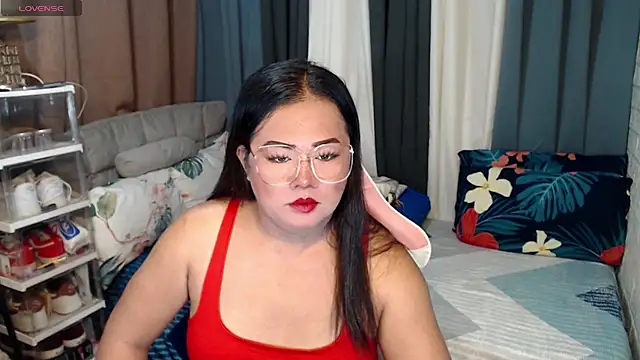 Snapshot of MagnificatMistress chatting on 12-05-24, 10:34 MagnificatMistress online show from 12-05-24, 10:34