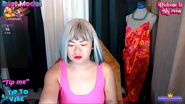 Snapshot of MagnificatMistress chatting on 11-16-25, 10:04 MagnificatMistress online show from 11-16-25, 10:04