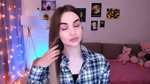 Snapshot of aPieceOfJoy chatting on 03-18-25, 08:59 aPieceOfJoy online show from 03-18-25, 08:59