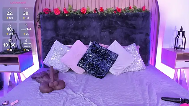 Snapshot of Karlagonzales_ chatting on 10-30-25, 10:38 Karlagonzales online show from 10-30-25, 10:38