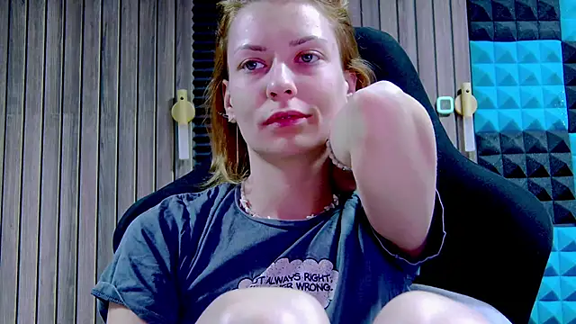 karo123421 online show from 03-16-25, 03:47