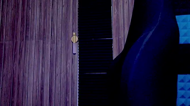 karo123421 online show from 03-17-25, 06:29