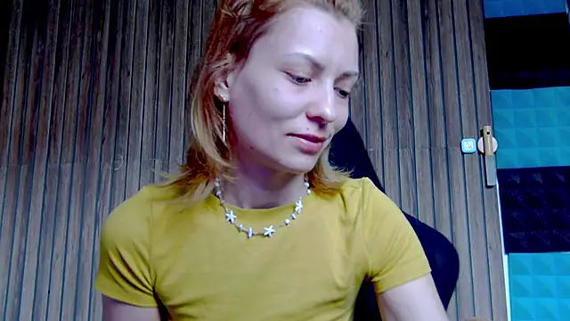 karo123421 online show from 03-17-25, 09:33